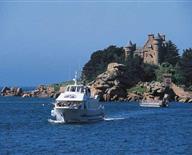 Sea excursions tours, guided tour by boat at the Seven Islands's archipelago in Perros-Guirec