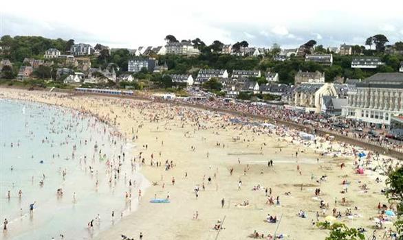 Perros Guirec on the Pink Granite Coast - Stereden, Village de Chalets