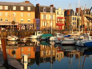 Paimpol : the port - Stereden, Village de Chalets