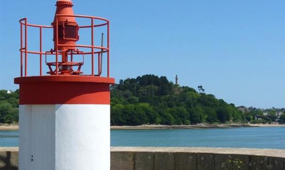 Paimpol : the port - Stereden, Village de Chalets