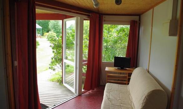 A cottage very well arranged, in a small and peaceful campsite - Stereden, Village de Chalets
