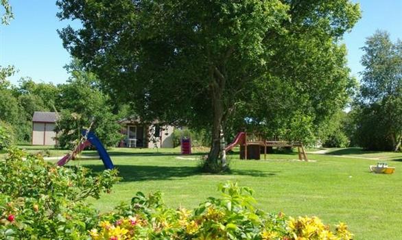 Self-catering near Perros-Guirec - Stereden, Village de Chalets