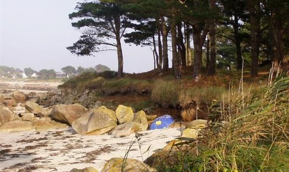 Pleumeur Bodou dans les Côtes d'Armor en BRETAGNE - Stereden, Village de Chalets