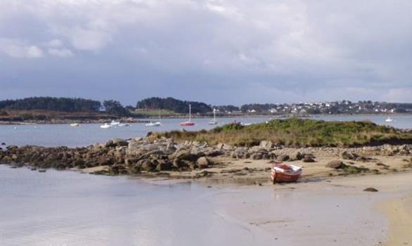 Pleumeur Bodou dans les Côtes d'Armor en BRETAGNE - Stereden, Village de Chalets