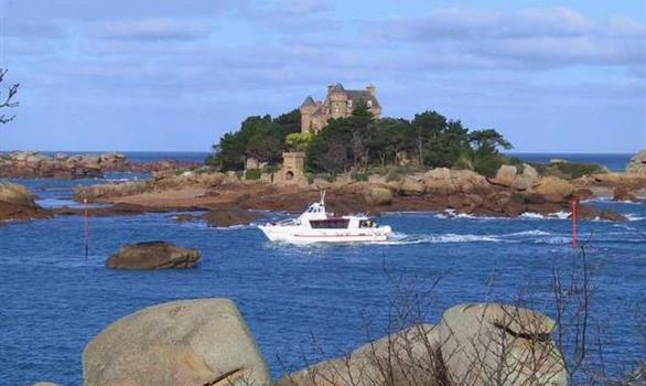 Côtes d'Armor - BRETAGNE - Stereden, Village de Chalets