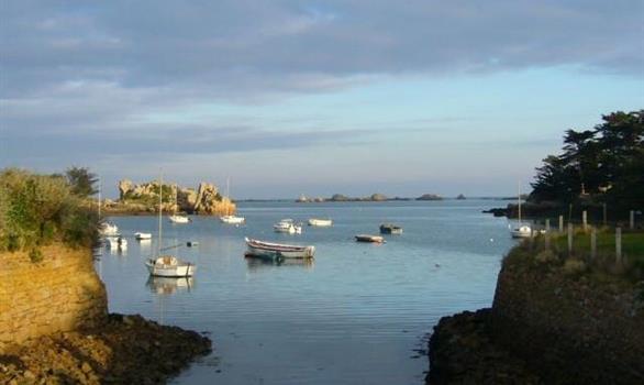 Bretagne - Stereden, Village de Chalets