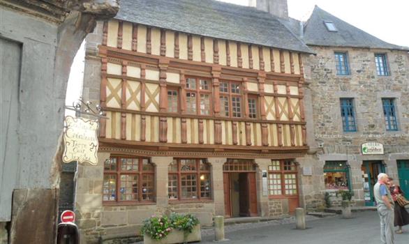 Old french cities - Stereden, Village de Chalets
