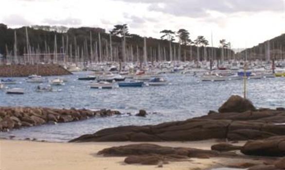 Beach of Trébeurden in Bretagne - Stereden, Village de Chalets