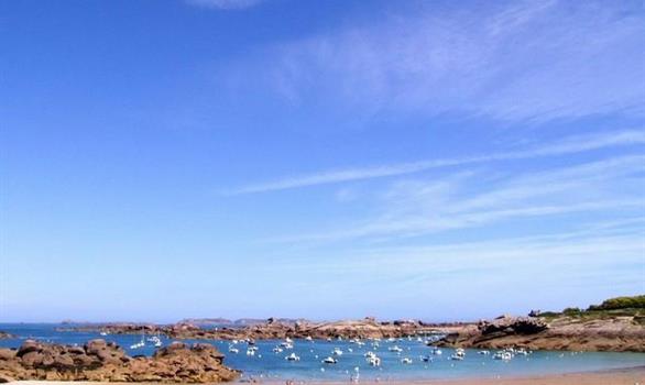 Beach of Brittany - Stereden, Village de Chalets