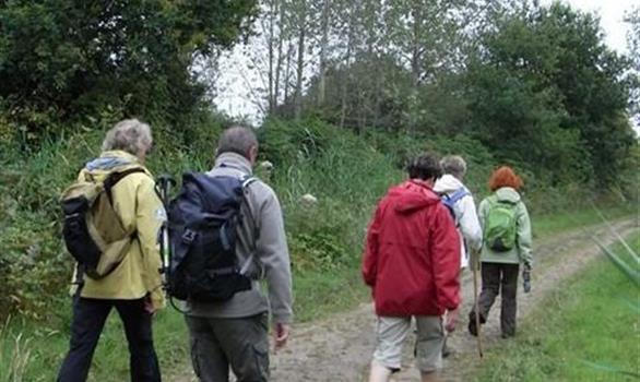 Walking in Britain at Perros-Guirec - Stereden, Village de Chalets