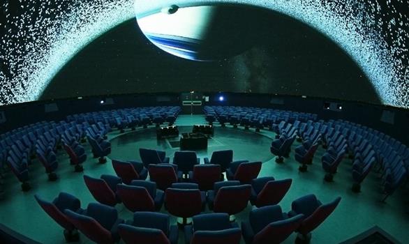 The Planetarium of Brittany  - Stereden, Village de Chalets