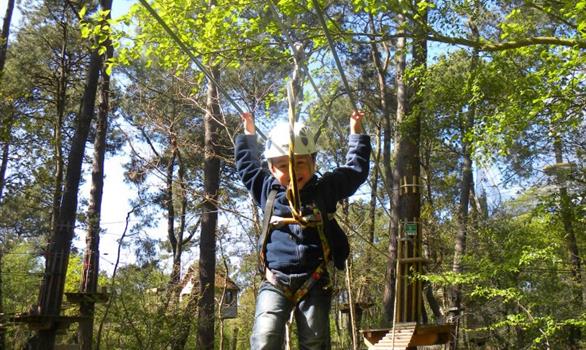 Adventure park in Brittany : "Vivons Perchés" in Pleumeur-Bodou - Stereden, Village de Chalets