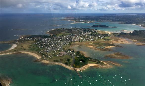 Ile Grande, in Pleumeur-Bodou (c) 2022 B Lhotellier  - Stereden, Village de Chalets